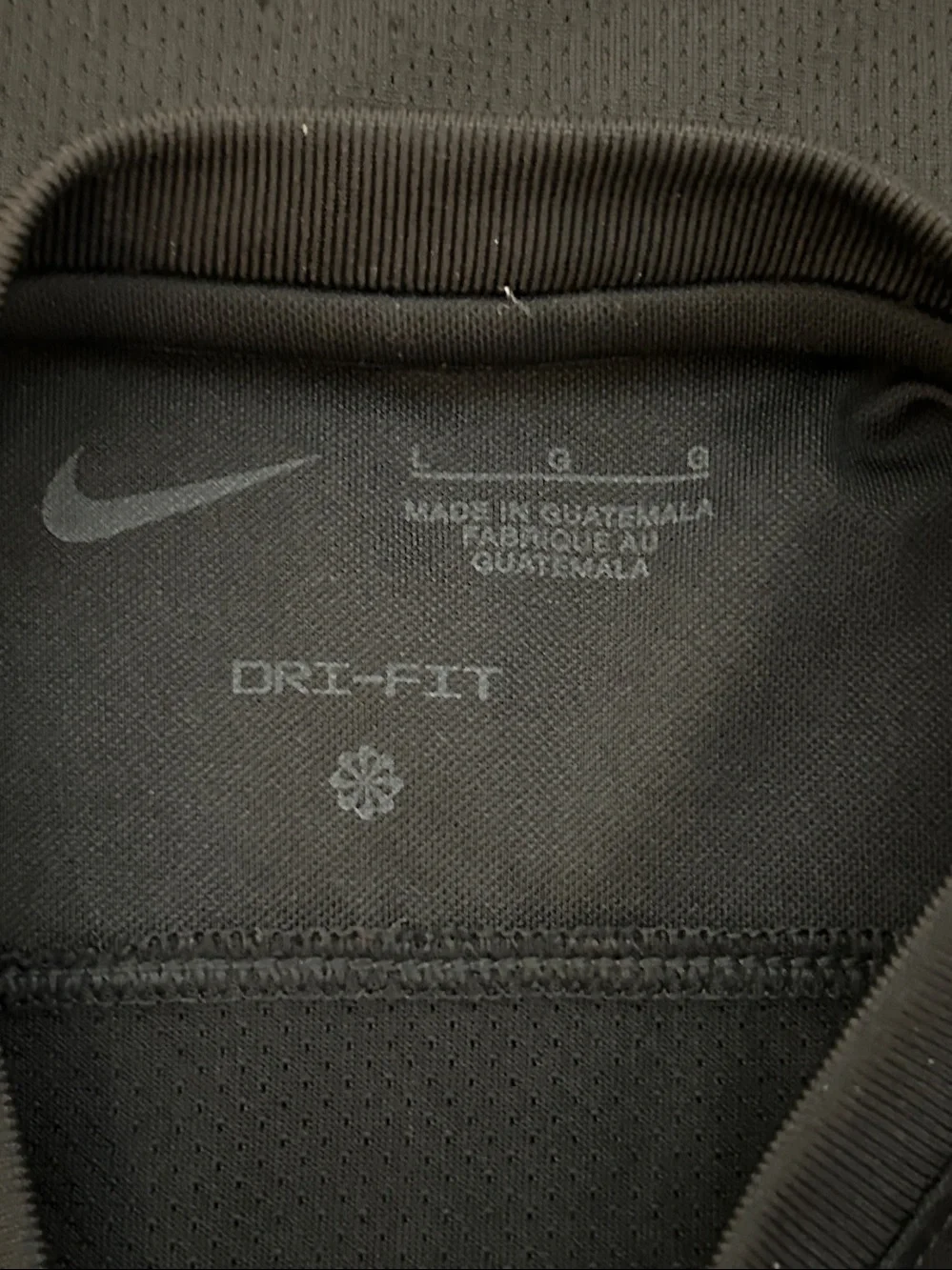 Nike Boy’s DRI-Fit Tee. Large